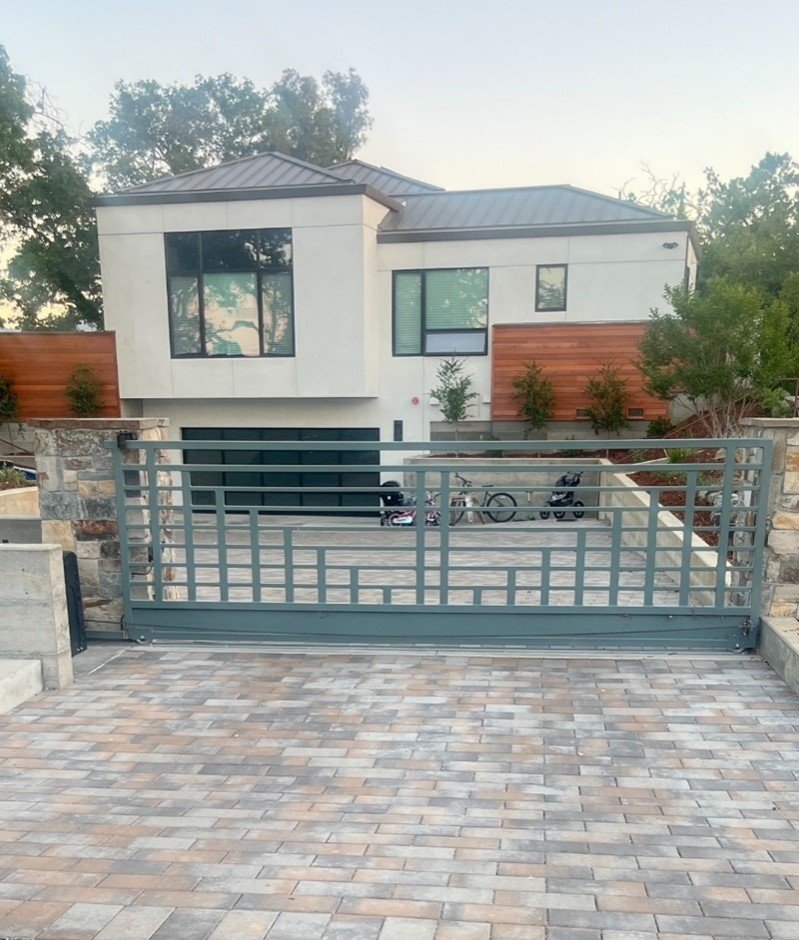 A custom driveway gate in San Jose